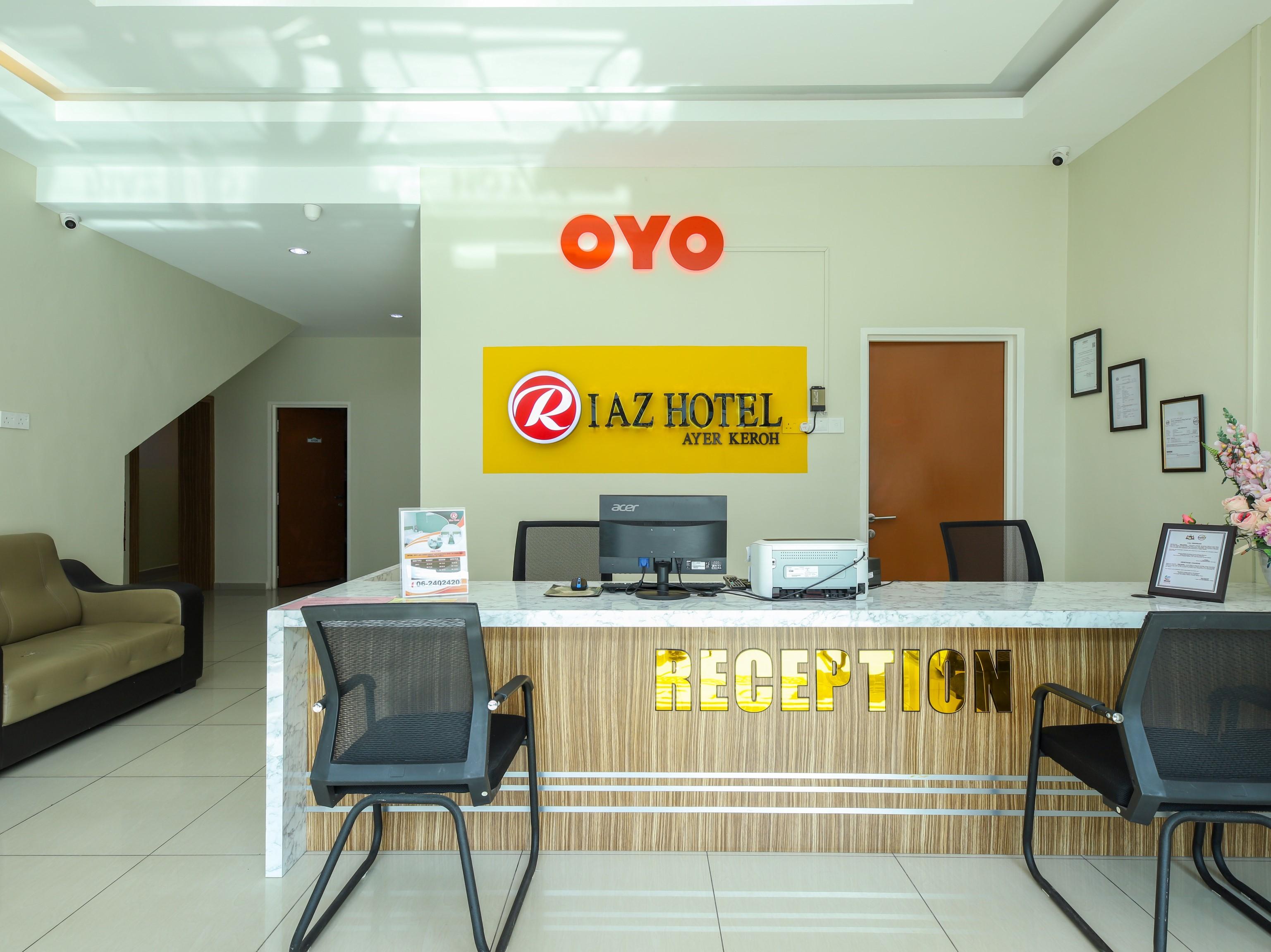 Oyo 89839 Riaz Hotel Малакка Экстерьер фото