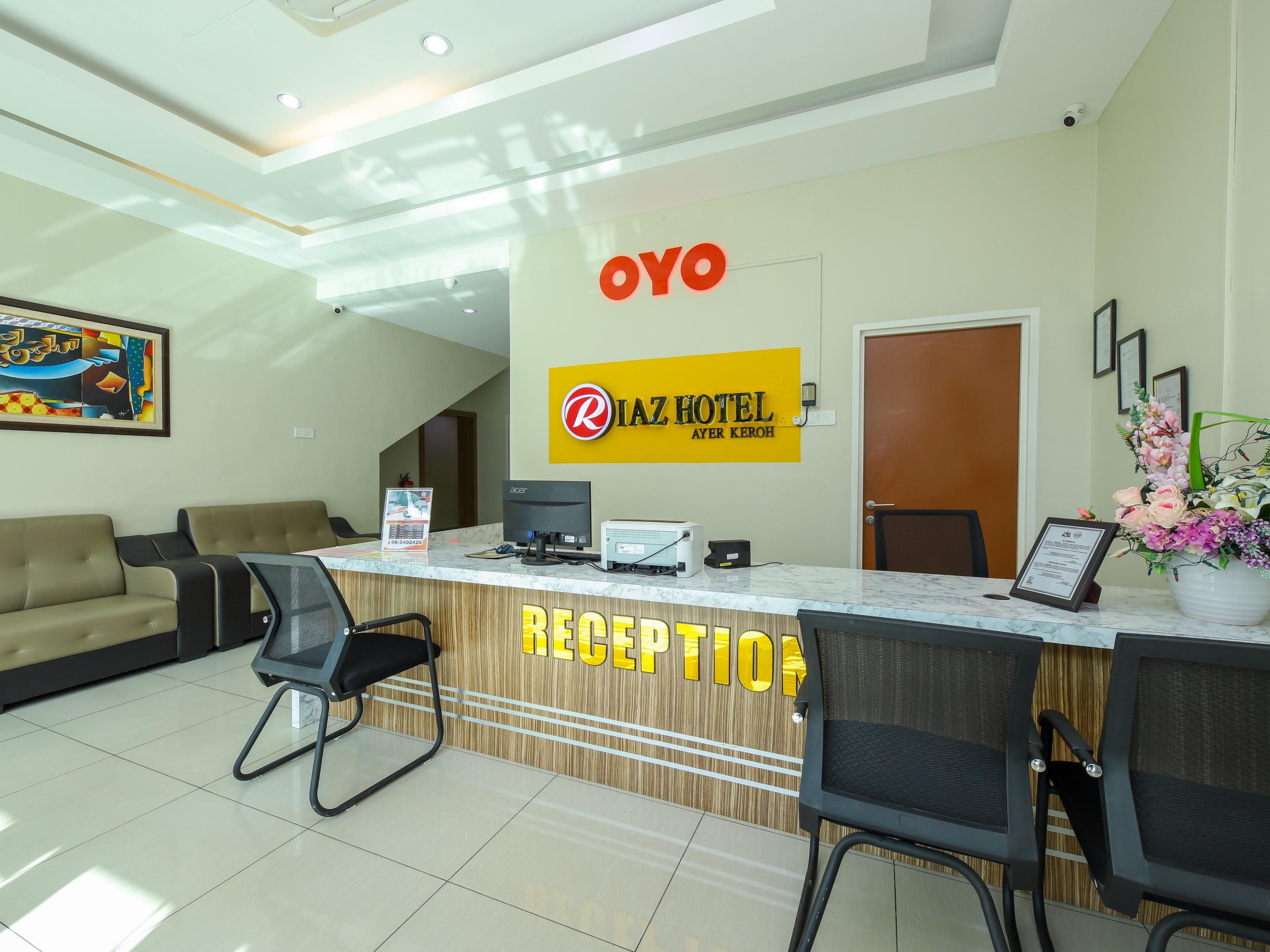 Oyo 89839 Riaz Hotel Малакка Экстерьер фото